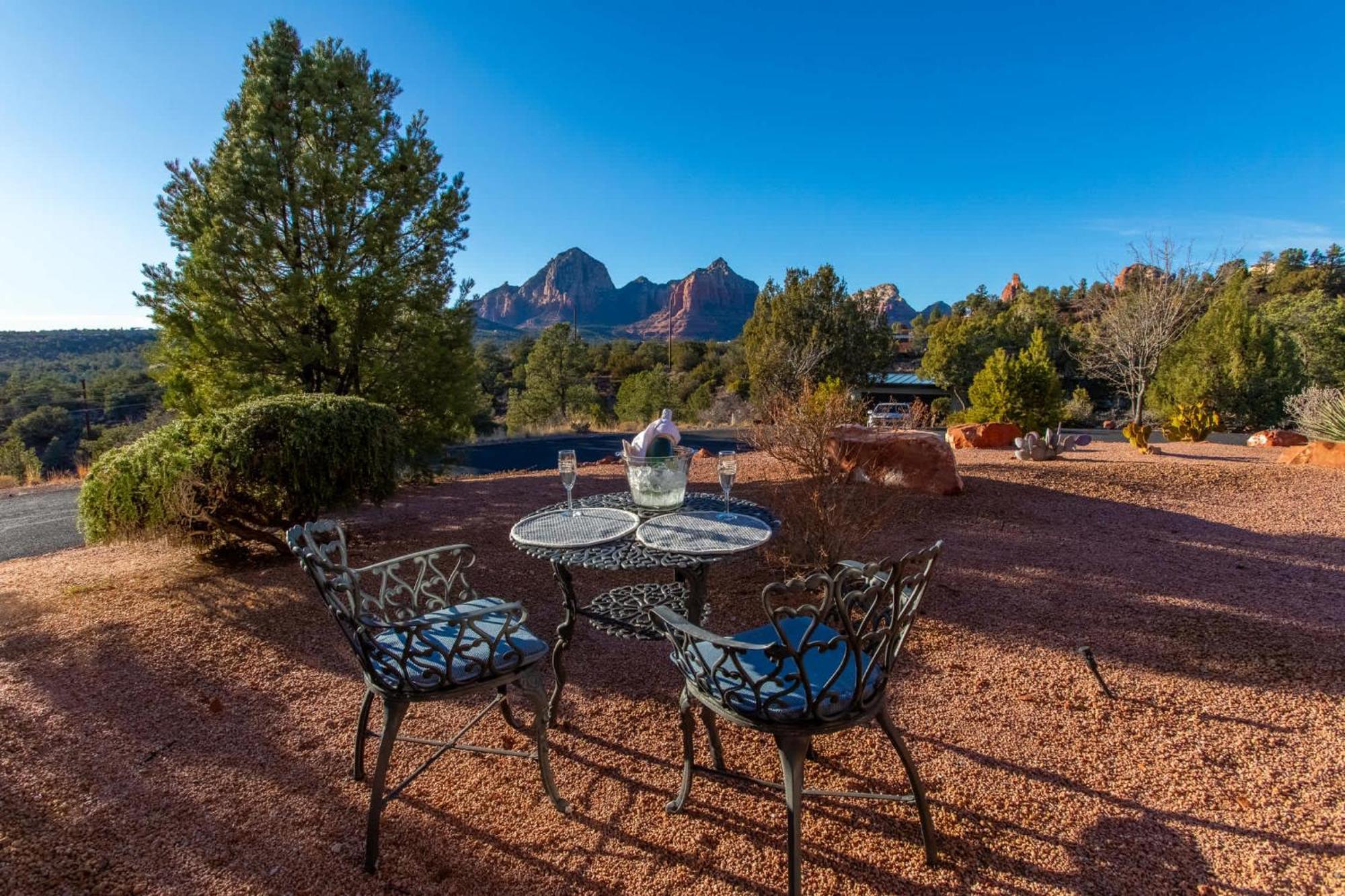 5 Bed 3 Bath Uptown Sedona-Game Room-Sauna-Cold Plunge-Jacuzzi-Gym מראה חיצוני תמונה