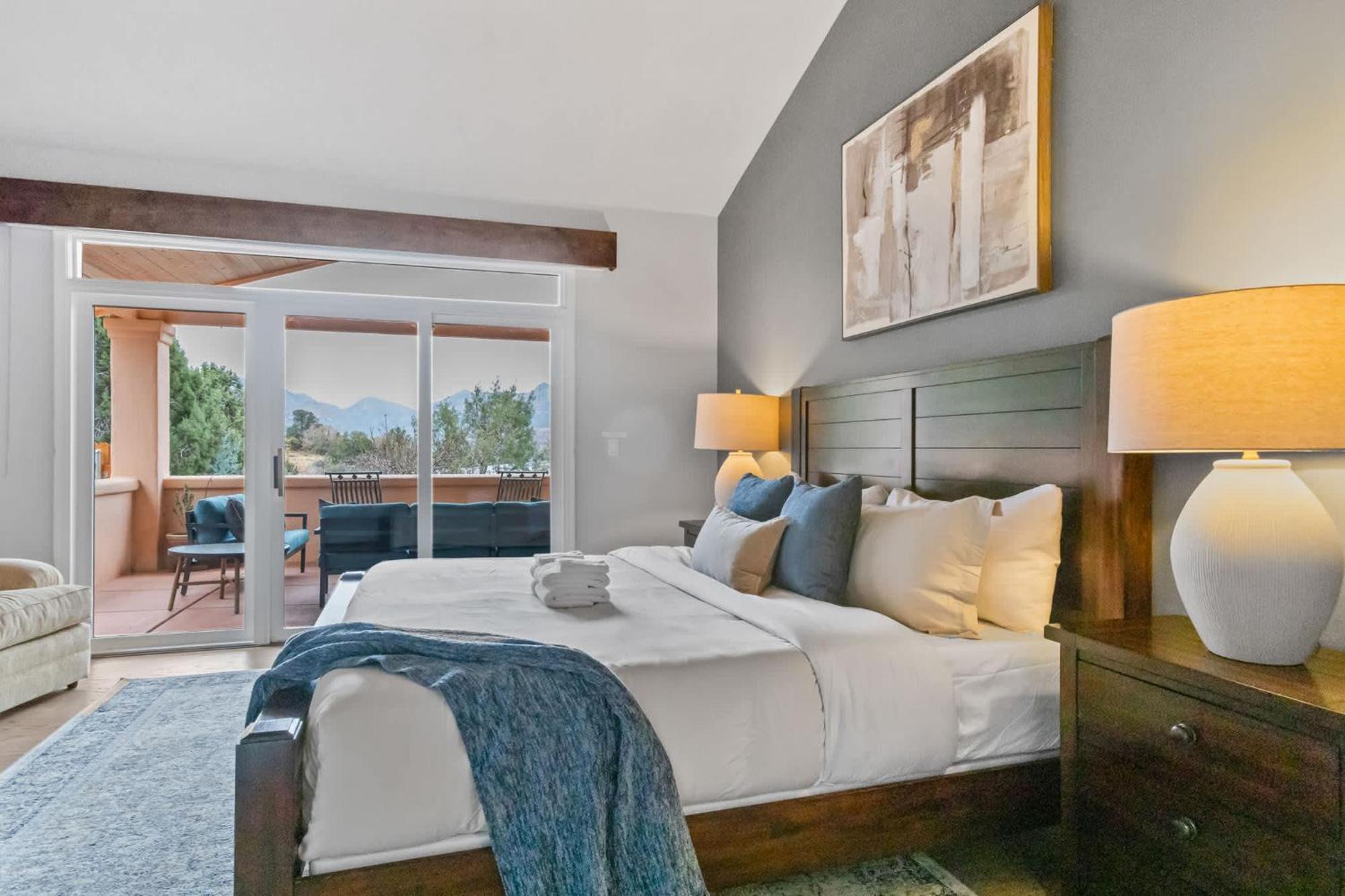 5 Bed 3 Bath Uptown Sedona-Game Room-Sauna-Cold Plunge-Jacuzzi-Gym מראה חיצוני תמונה