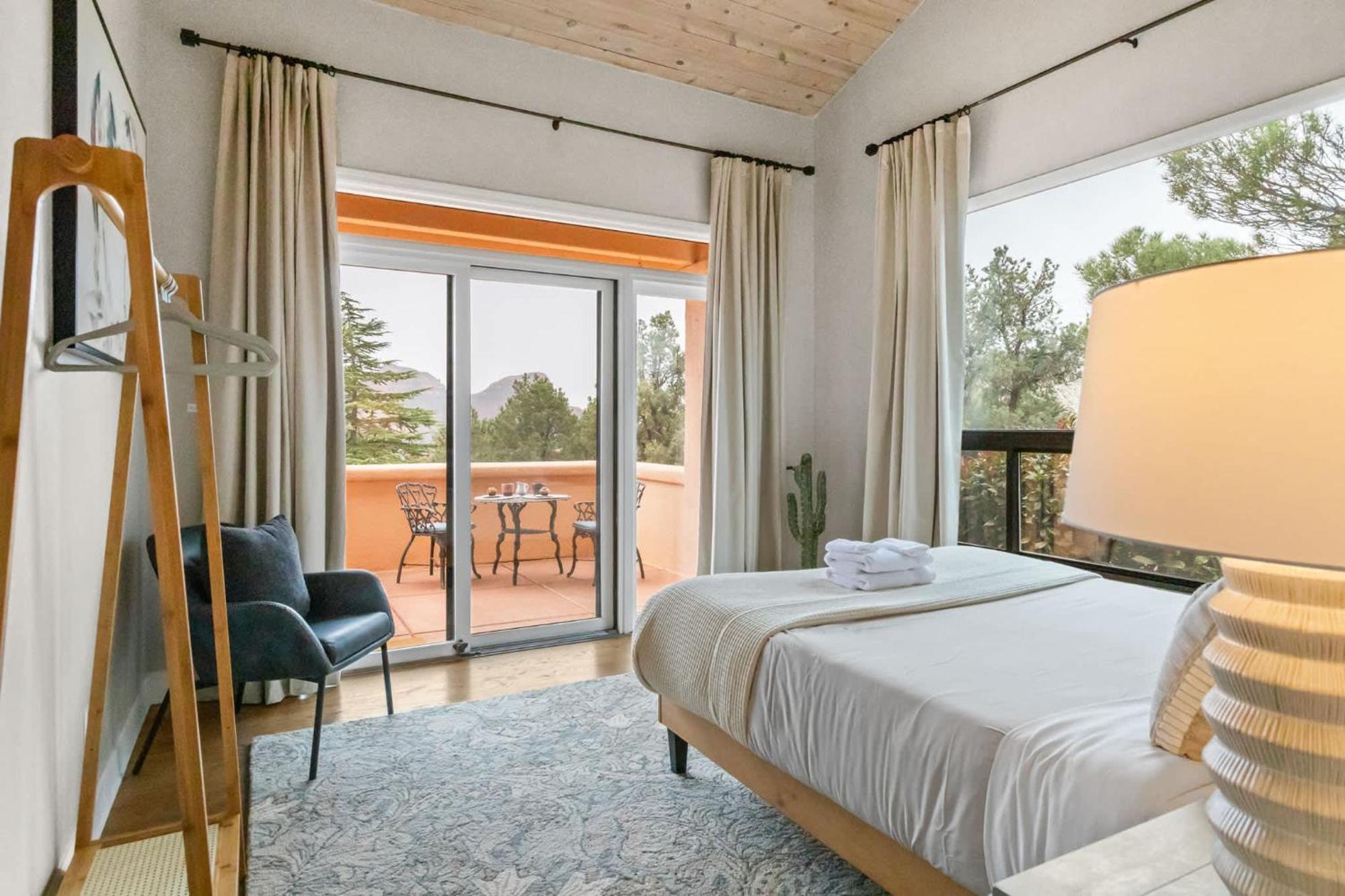 5 Bed 3 Bath Uptown Sedona-Game Room-Sauna-Cold Plunge-Jacuzzi-Gym מראה חיצוני תמונה