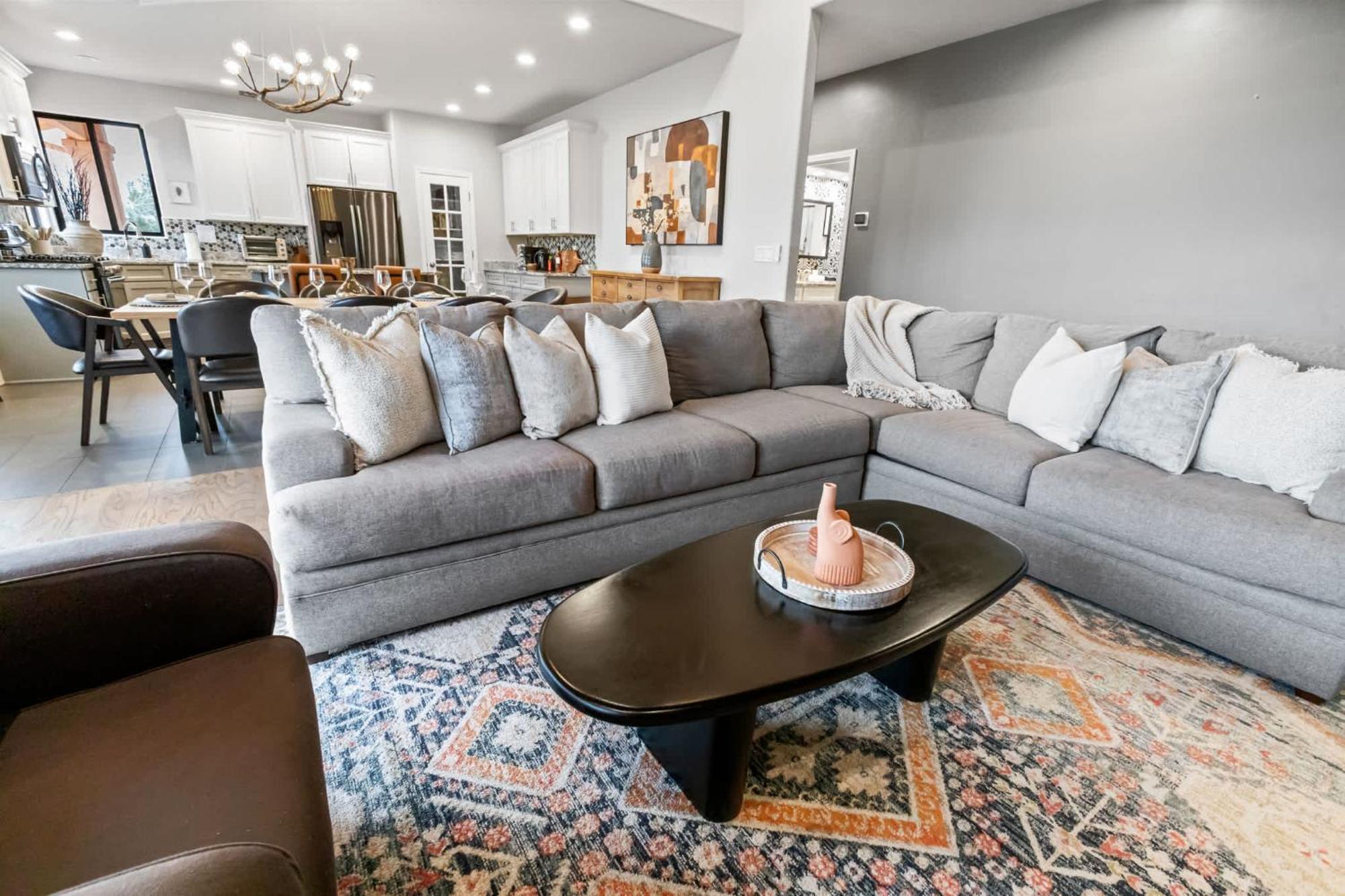 5 Bed 3 Bath Uptown Sedona-Game Room-Sauna-Cold Plunge-Jacuzzi-Gym מראה חיצוני תמונה