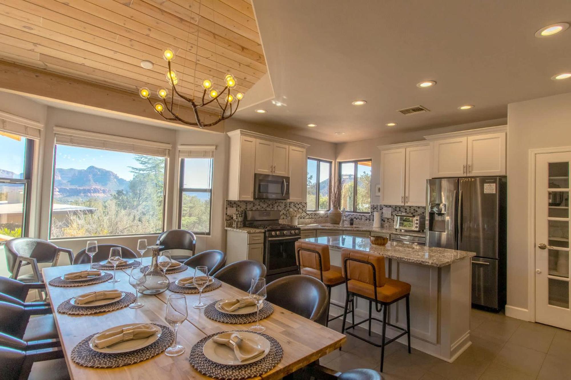 5 Bed 3 Bath Uptown Sedona-Game Room-Sauna-Cold Plunge-Jacuzzi-Gym מראה חיצוני תמונה