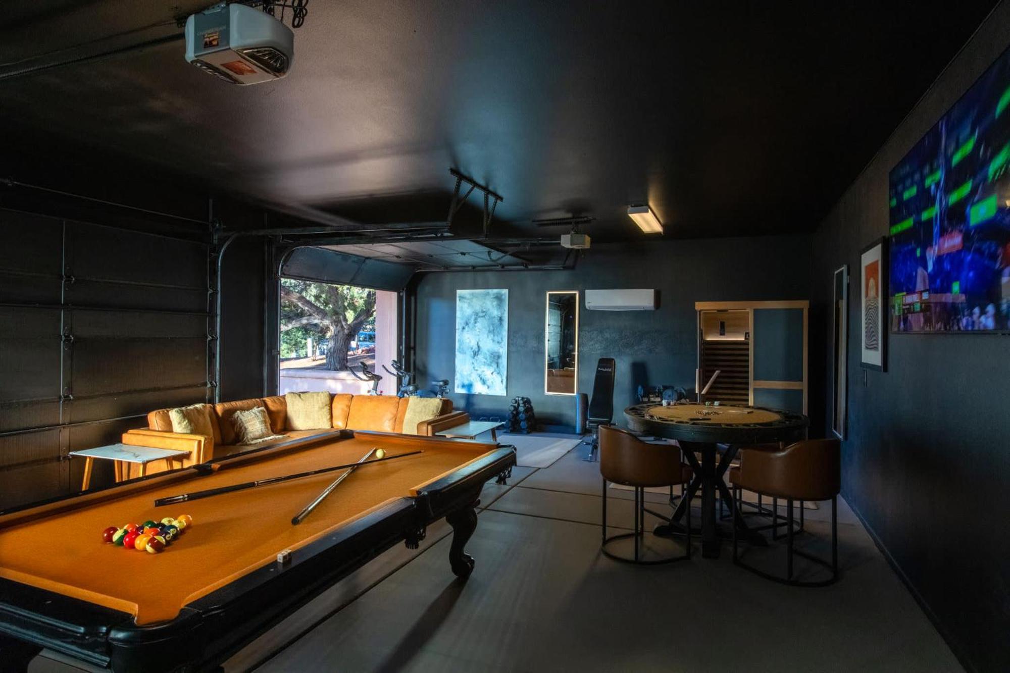 5 Bed 3 Bath Uptown Sedona-Game Room-Sauna-Cold Plunge-Jacuzzi-Gym מראה חיצוני תמונה