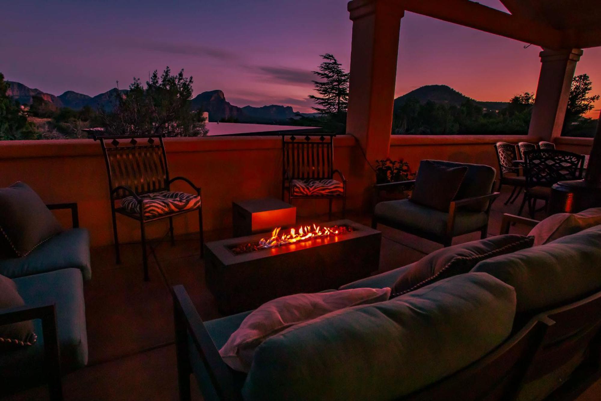 5 Bed 3 Bath Uptown Sedona-Game Room-Sauna-Cold Plunge-Jacuzzi-Gym מראה חיצוני תמונה